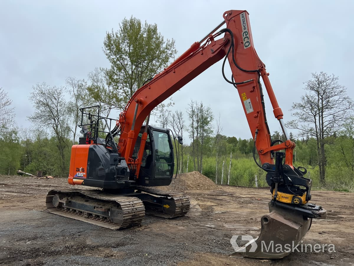 Grävmaskin Hitachi ZX135US-6 med tillbehör - Crawler excavator: picture 3 Grävmaskin Hitachi ZX135US-6 med tillbehör - Crawler excavator: picture 3