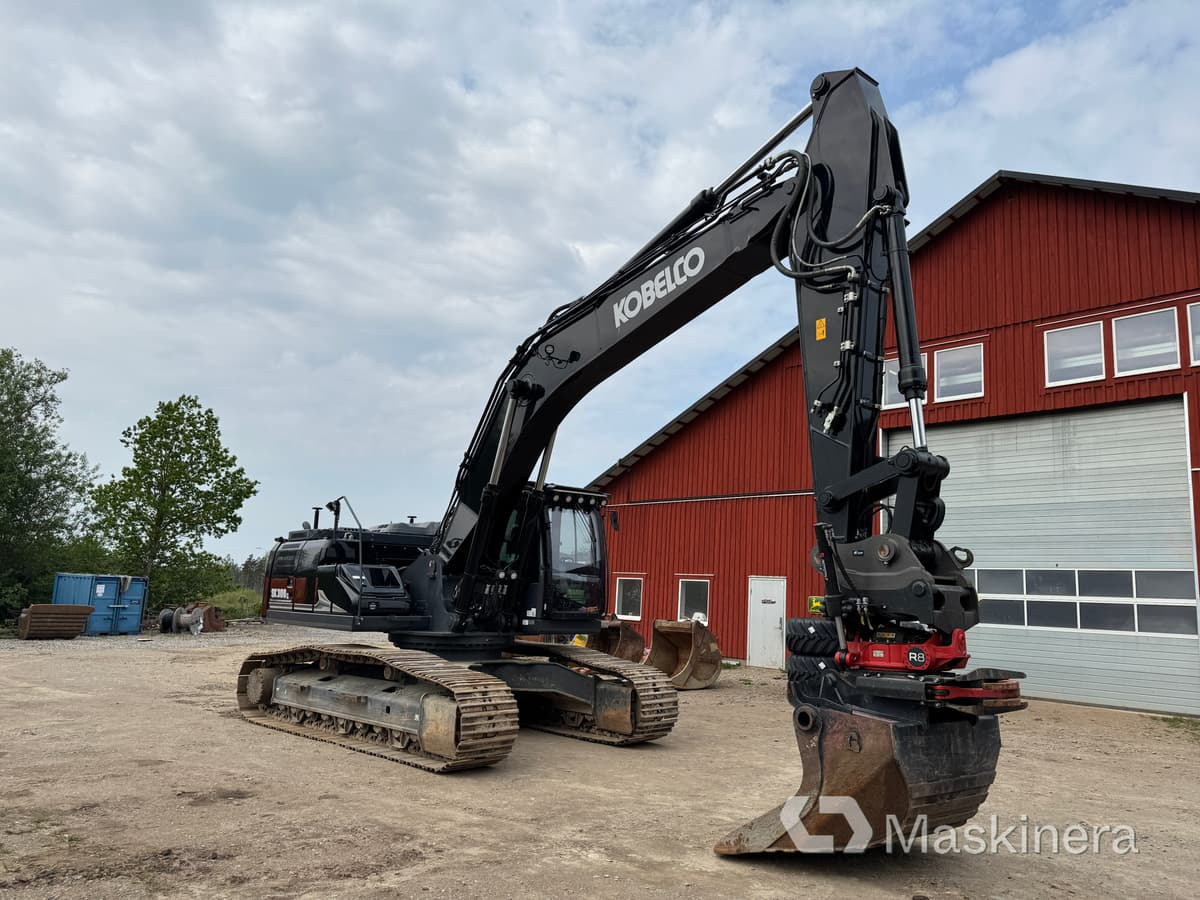 Grävmaskin Kobelco SK300LC med redskap - Crawler excavator: picture 3 Grävmaskin Kobelco SK300LC med redskap - Crawler excavator: picture 3