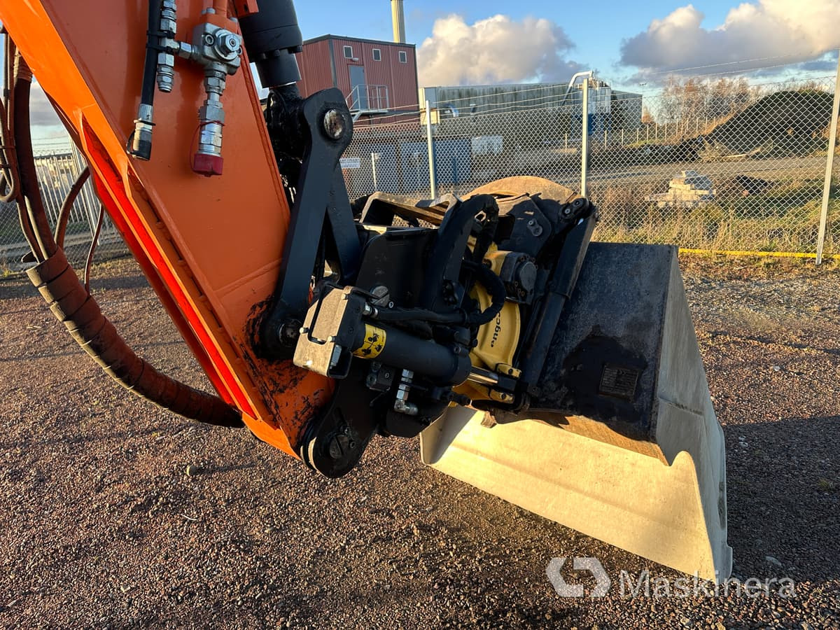 Crawler excavator Hjulgrävare Doosan DX160W-5: picture 13