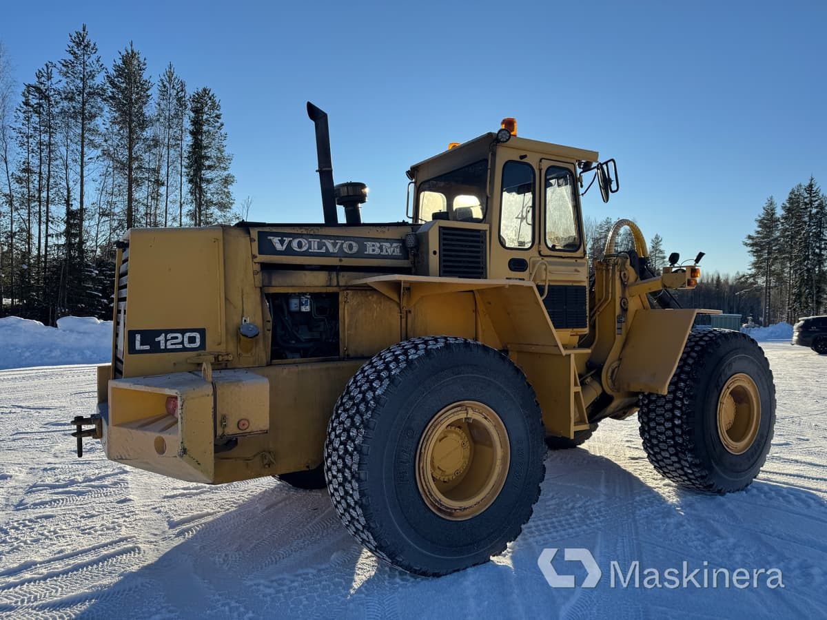 Hjullastare Volvo BM L120 - Wheel loader: picture 5 Hjullastare Volvo BM L120 - Wheel loader: picture 5