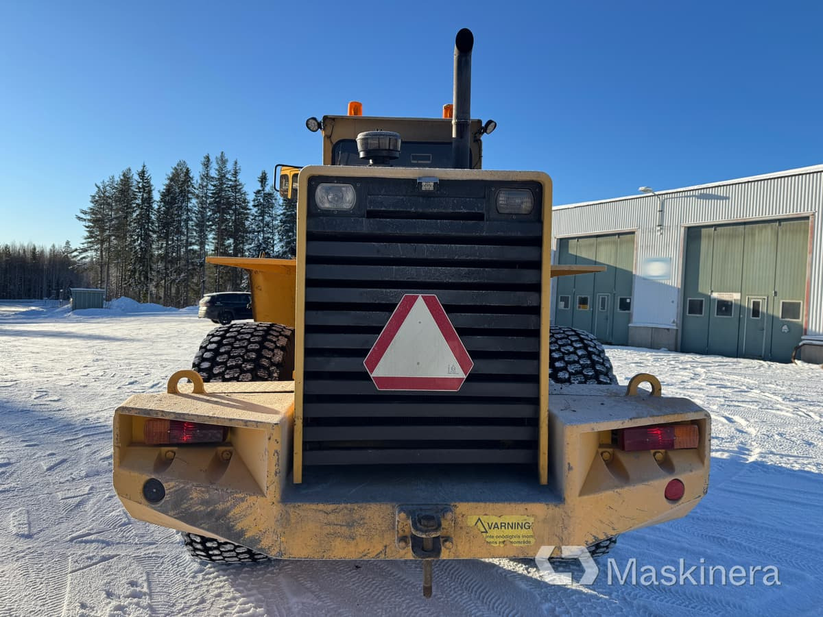 Hjullastare Volvo BM L120 - Wheel loader: picture 4 Hjullastare Volvo BM L120 - Wheel loader: picture 4