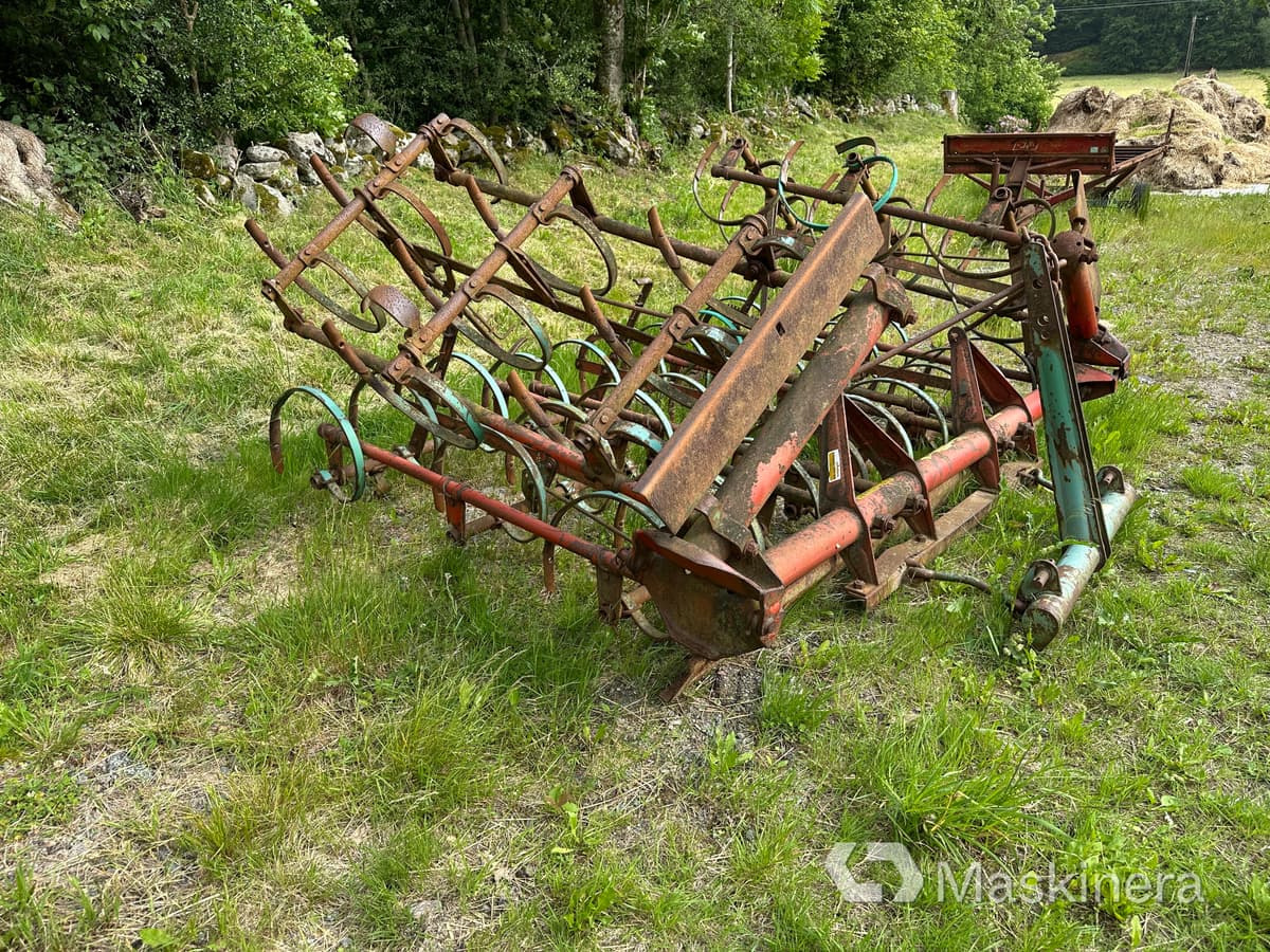 Kultivator Kverneland Kultisvans - Cultivator: picture 4 Kultivator Kverneland Kultisvans - Cultivator: picture 4