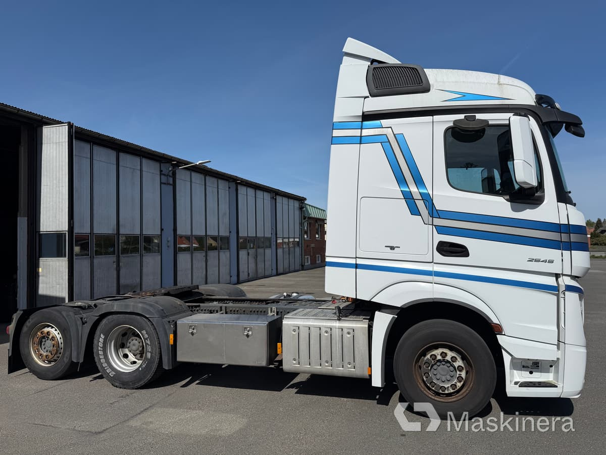 Dragbil Mercedes-Benz Actros 2545 - Tractor unit: picture 4 Dragbil Mercedes-Benz Actros 2545 - Tractor unit: picture 4