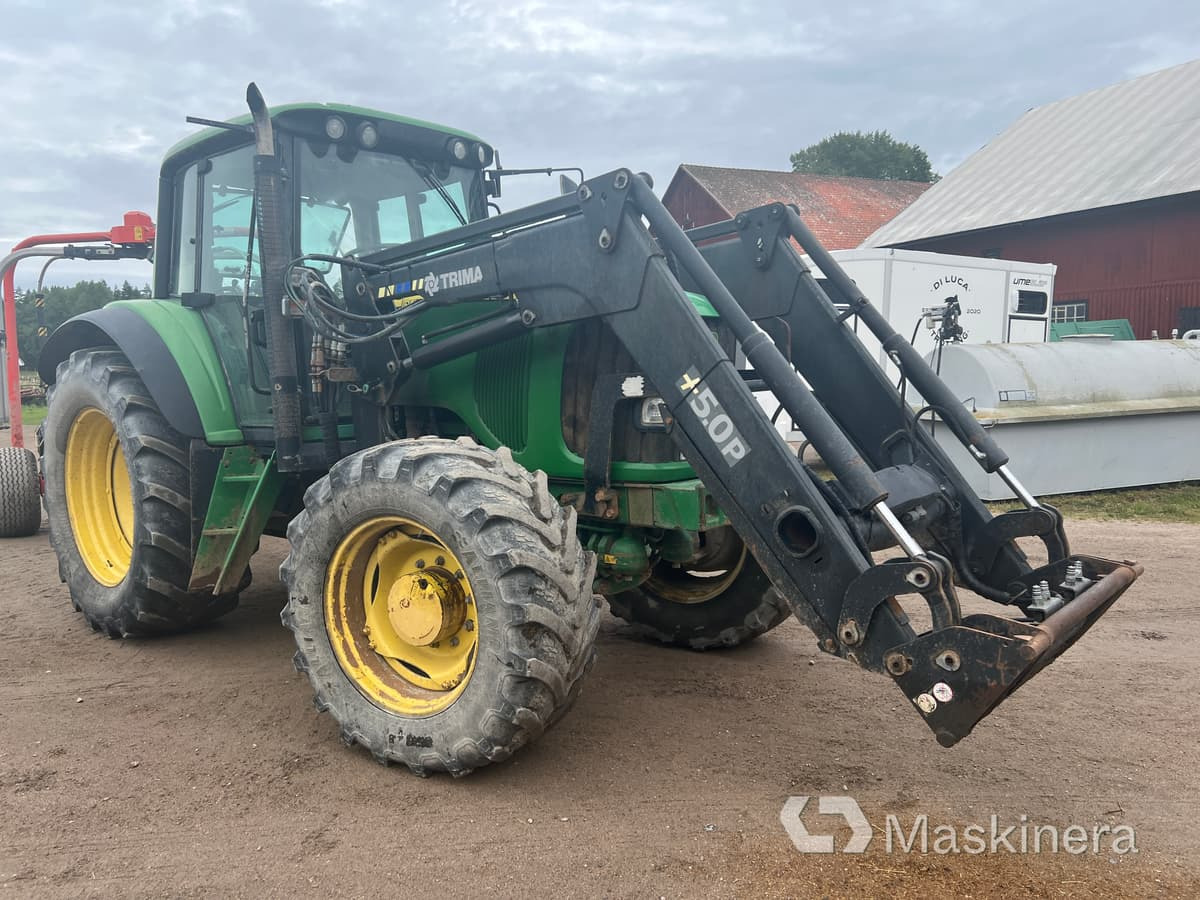 Traktor John Deere 6620 med lastare - Farm tractor: picture 4 Traktor John Deere 6620 med lastare - Farm tractor: picture 4