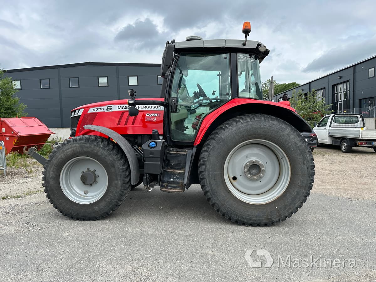 Traktor Massey Fergusson MF 6715 S + Bigab 10-14 G2 - Farm tractor: picture 2 Traktor Massey Fergusson MF 6715 S + Bigab 10-14 G2 - Farm tractor: picture 2