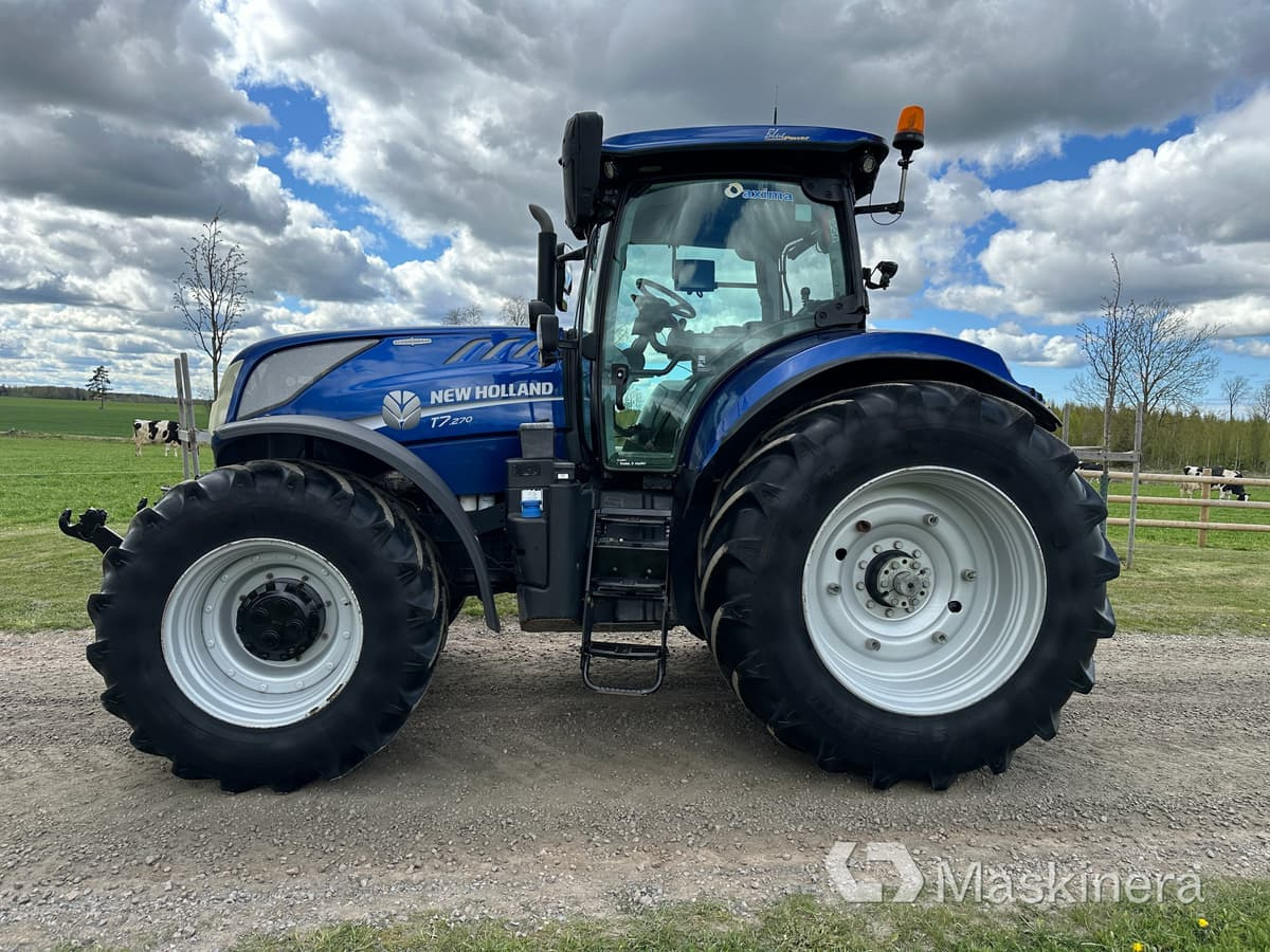 Traktor New Holland T7.270 AC 4WD - Farm tractor: picture 2 Traktor New Holland T7.270 AC 4WD - Farm tractor: picture 2