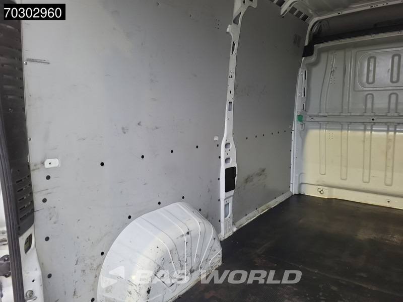 Small van Citroën Jumper 130pk L2H2 Airco Cruise Euro6 L2 Airco Cruise control: picture 8 Small van Citroën Jumper 130pk L2H2 Airco Cruise Euro6 L2 Airco Cruise control: picture 8