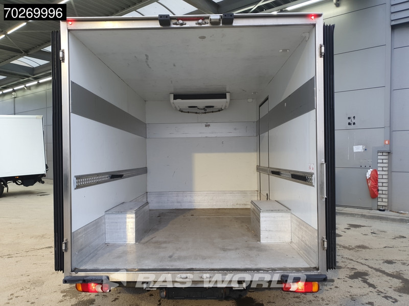 Fiat Ducato 150pk Koelwagen Vries Carrier Xarios 350 Stekker 220V Koeler Kühlwagen Vriezer 16m3 Airco - Refrigerated delivery van: picture 3 Fiat Ducato 150pk Koelwagen Vries Carrier Xarios 350 Stekker 220V Koeler Kühlwagen Vriezer 16m3 Airco - Refrigerated delivery van: picture 3
