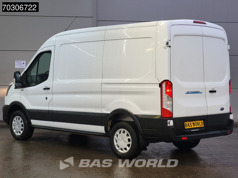 Ford E-Transit Elektrisch 68kWh 317km WLTP L2H2 Navi Airco Cruise Parkeersensoren v+a SYNC4-Display CarPlay Airco Cruise control - Panel van, Electric van: picture 2 Ford E-Transit Elektrisch 68kWh 317km WLTP L2H2 Navi Airco Cruise Parkeersensoren v+a SYNC4-Display CarPlay Airco Cruise control - Panel van, Electric van: picture 2