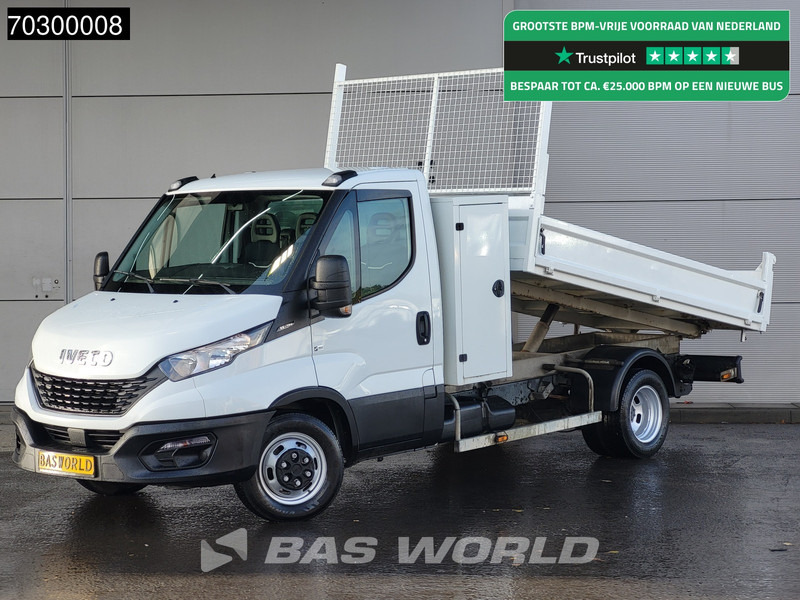 Iveco Daily 35C14 Kipper met Kist Dubbellucht 3,5t Trekhaak Airco Cruise Euro6 Tippe Benne Kieper Airco Trekhaak Cruise control - Tipper van: picture 1 Iveco Daily 35C14 Kipper met Kist Dubbellucht 3,5t Trekhaak Airco Cruise Euro6 Tippe Benne Kieper Airco Trekhaak Cruise control - Tipper van: picture 1