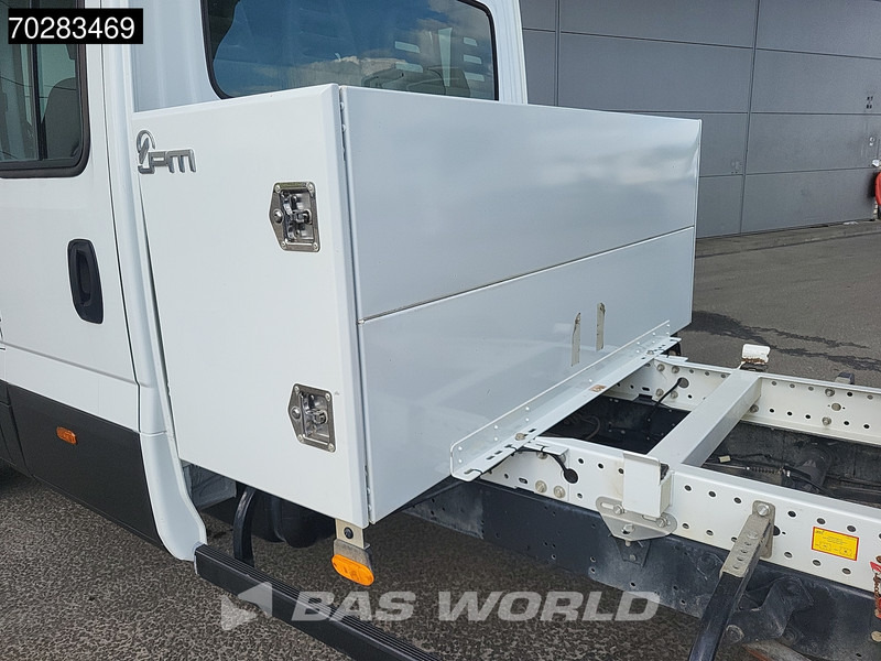 Iveco Daily 35C16 3.0L Kipper met Kist Dubbel Cabine Dubbellucht 3,5t Trekhaak Navi Airco Cruise Camera Euro6 Kieper Tipper Benne 2m3 Airco - Tipper van: picture 5 Iveco Daily 35C16 3.0L Kipper met Kist Dubbel Cabine Dubbellucht 3,5t Trekhaak Navi Airco Cruise Camera Euro6 Kieper Tipper Benne 2m3 Airco - Tipper van: picture 5