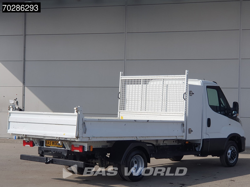 Iveco Daily 35C16 3.0L Open Laadbak met Kist Dubbellucht 3,5t Trekhaak Airco Cruise Euro6 Pritsche Pickup Open Box 2m3 Airco Trekhaak Cruise - Open body delivery van: picture 5 Iveco Daily 35C16 3.0L Open Laadbak met Kist Dubbellucht 3,5t Trekhaak Airco Cruise Euro6 Pritsche Pickup Open Box 2m3 Airco Trekhaak Cruise - Open body delivery van: picture 5