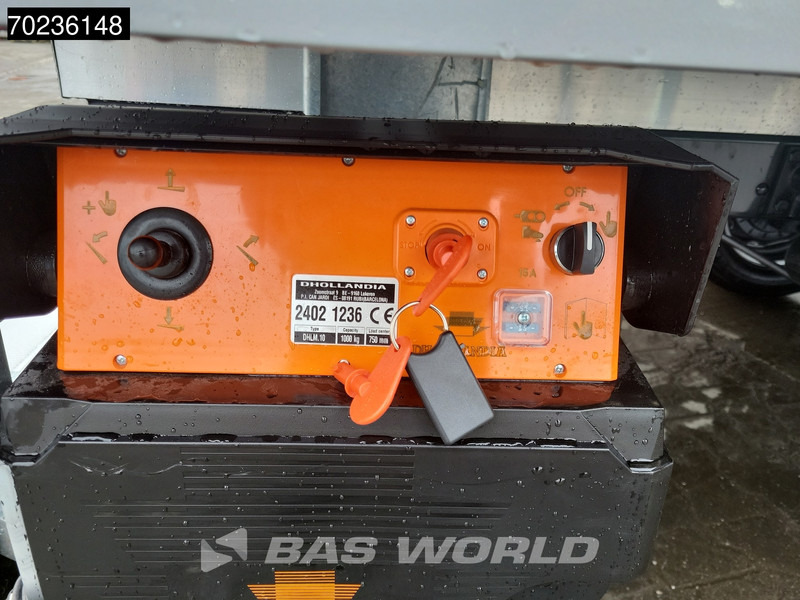 New Closed box van Iveco Daily 35C18 2025 MODEL Automaat 1000kg Laadklep ACC Navi Airco Zijdeur Bakwagen Meubelbak Koffer Airco: picture 10