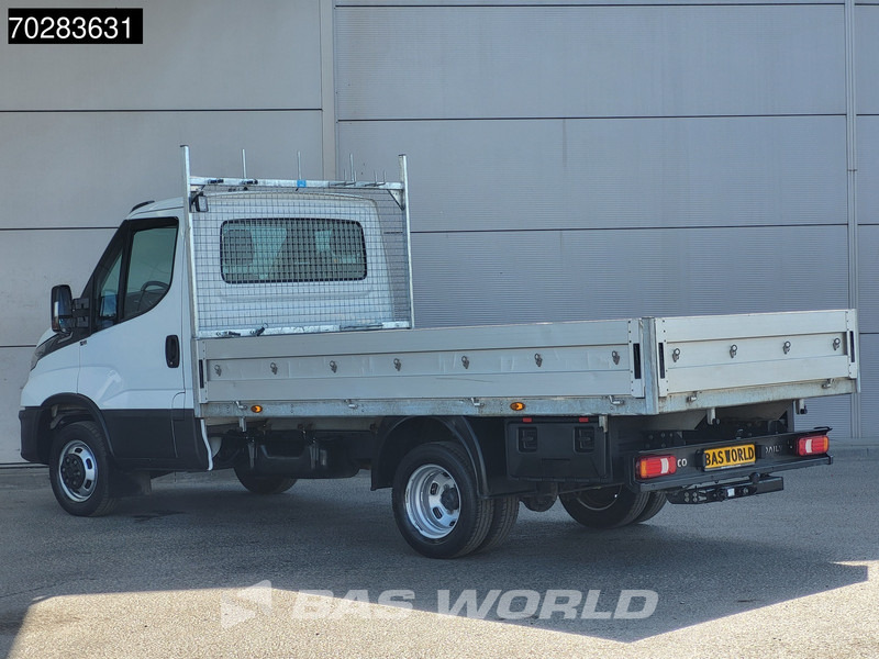 Iveco Daily 35C18 3.0L Open Laadbak Dubbellucht 3,5t Trekhaak Airco Cruise Camera Parkeersensoren Euro6 Meubelbak Koffer Airco Trekhaak Crui - Open body delivery van: picture 2 Iveco Daily 35C18 3.0L Open Laadbak Dubbellucht 3,5t Trekhaak Airco Cruise Camera Parkeersensoren Euro6 Meubelbak Koffer Airco Trekhaak Crui - Open body delivery van: picture 2