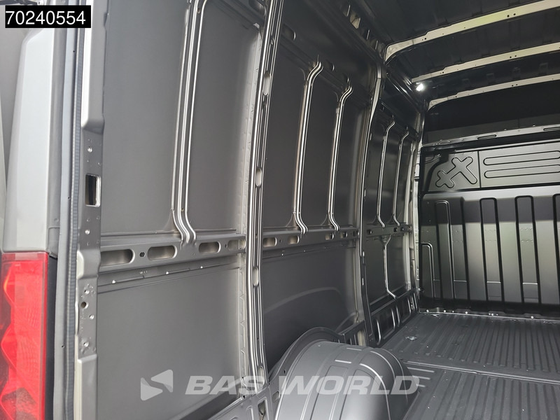 New Panel van Iveco Daily 35C21 3.0L 210PK Automaat 2025model Dubbellucht L2H2 ACC Navi Camera 12m3 Airco: picture 19