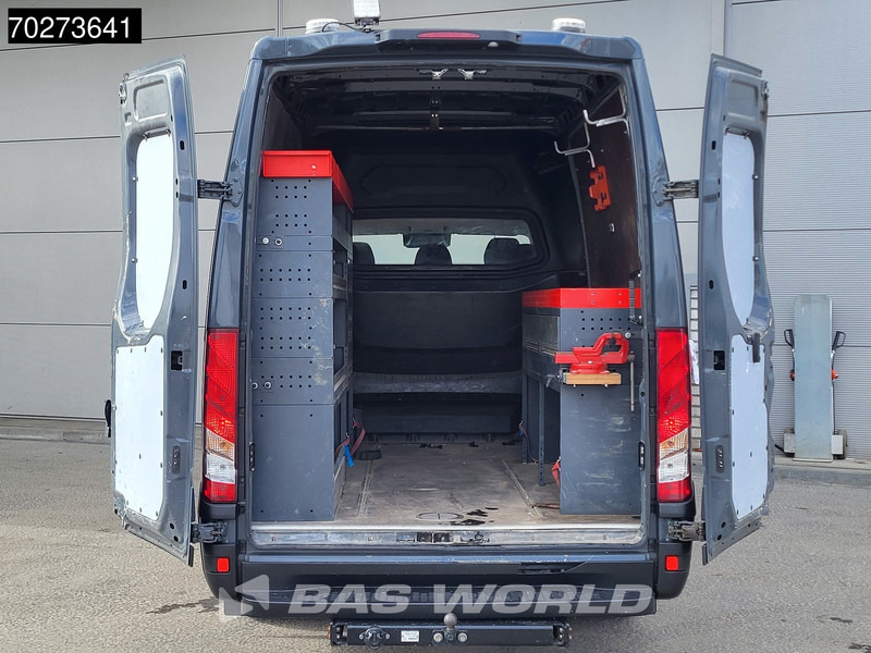Iveco Daily 35S16 Dubbel Cabine Automaat L2H2 3,5t Trekhaak Werkplaatsinrichting LED Airco Cruise Camera Parkeersensoren DC Doka Mixto Doppe - Panel van: picture 5 Iveco Daily 35S16 Dubbel Cabine Automaat L2H2 3,5t Trekhaak Werkplaatsinrichting LED Airco Cruise Camera Parkeersensoren DC Doka Mixto Doppe - Panel van: picture 5