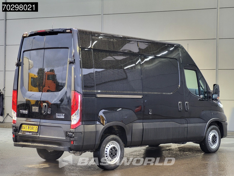 Iveco Daily 35S18 3.0L Automaat L2H2 3,5t Trekgewicht 180PK LED ACC Navi Airco Euro6 L2 Airco - Panel van: picture 5 Iveco Daily 35S18 3.0L Automaat L2H2 3,5t Trekgewicht 180PK LED ACC Navi Airco Euro6 L2 Airco - Panel van: picture 5
