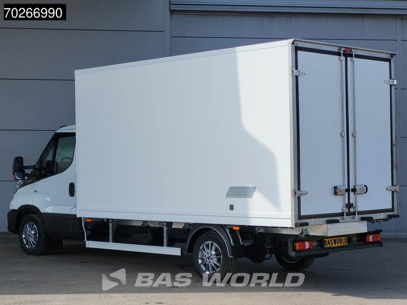 Iveco Daily 35S18 3.0L Koelwagen Vriezer Thermoking V-200 MAX 220V stekker -18 LED Navi Airco ACC Koel Koeler Kühler Kühlwagen Bakwagen Kühl - Refrigerated delivery van: picture 2 Iveco Daily 35S18 3.0L Koelwagen Vriezer Thermoking V-200 MAX 220V stekker -18 LED Navi Airco ACC Koel Koeler Kühler Kühlwagen Bakwagen Kühl - Refrigerated delivery van: picture 2