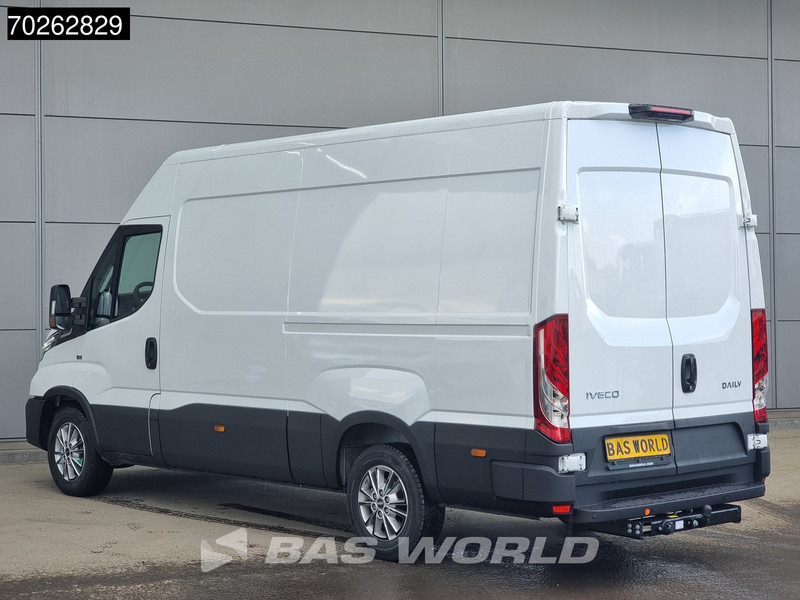 Iveco Daily 35S21 3.0L Automaat 2025 model L2H2 Trekhaak Tacho ACC LED CarPlay Velgen Camera L2H2 12m3 Airco Trekhaak - Panel van: picture 3 Iveco Daily 35S21 3.0L Automaat 2025 model L2H2 Trekhaak Tacho ACC LED CarPlay Velgen Camera L2H2 12m3 Airco Trekhaak - Panel van: picture 3