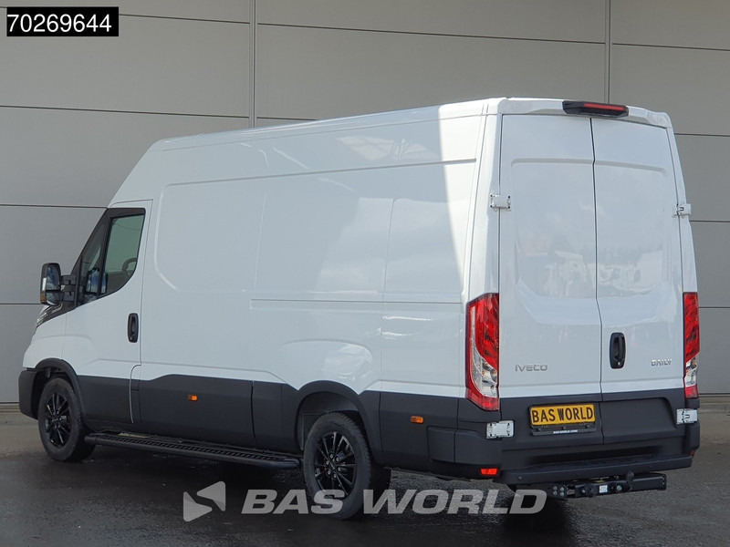 Iveco Daily 35S21 3.0L Automaat Black Edition 2025 model L2H2 Trekhaak Tacho ACC LED CarPlay Velgen Camera 12m3 Airco Trekhaak - Panel van: picture 2 Iveco Daily 35S21 3.0L Automaat Black Edition 2025 model L2H2 Trekhaak Tacho ACC LED CarPlay Velgen Camera 12m3 Airco Trekhaak - Panel van: picture 2