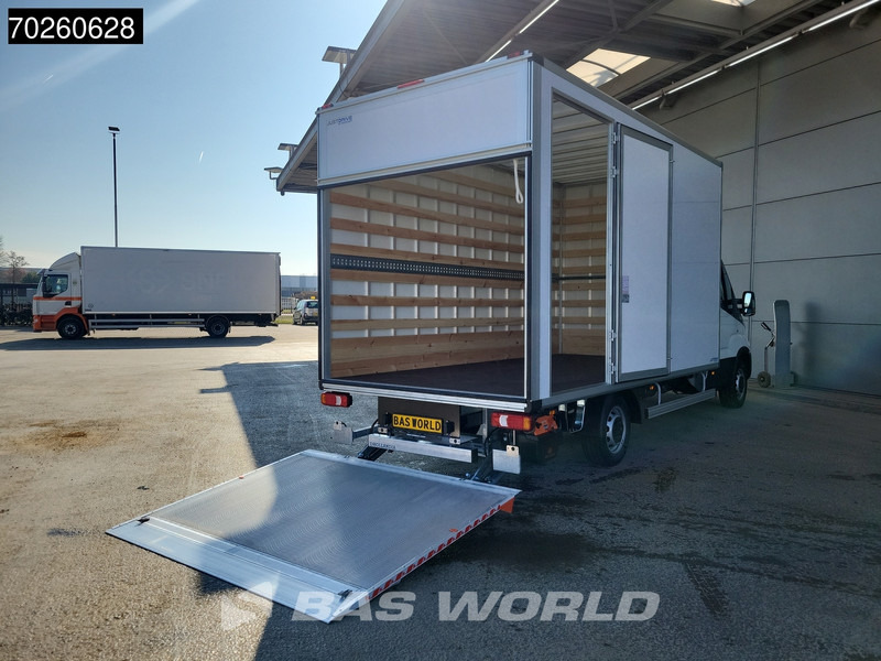 Iveco Daily 35S21 3.0L Automaat NIEUW MODEL Laadklep ACC CarPlay Zijdeur Bakwagen Meubelbak Koffer Airco - Closed box van: picture 3 Iveco Daily 35S21 3.0L Automaat NIEUW MODEL Laadklep ACC CarPlay Zijdeur Bakwagen Meubelbak Koffer Airco - Closed box van: picture 3