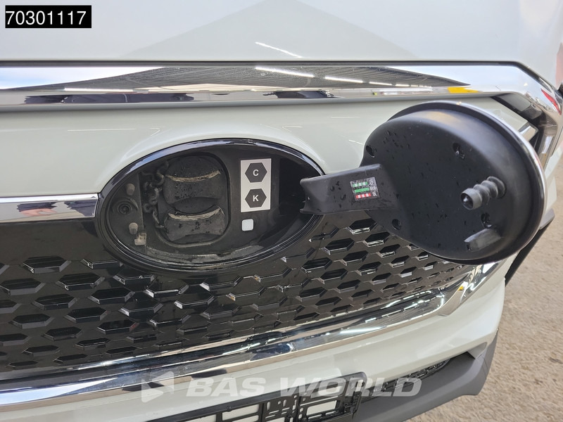 New Panel van, Electric van Maxus eDeliver 9 Elektrisch 256WLTP 52kWh L2H2 204pk ACC LED Airco Camera Parkeersensoren v+a Airco: picture 20