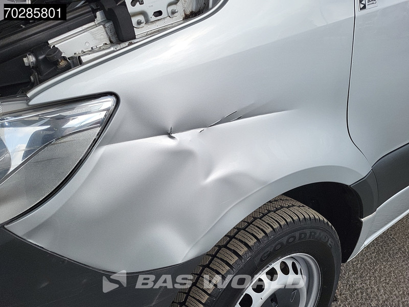 Small van Mercedes-Benz Sprinter 214 CDI Automaat L2H2 Airco Cruise Camera Parkeersensoren MBUX Euro6 L2 12m3 Airco Cruise control: picture 17