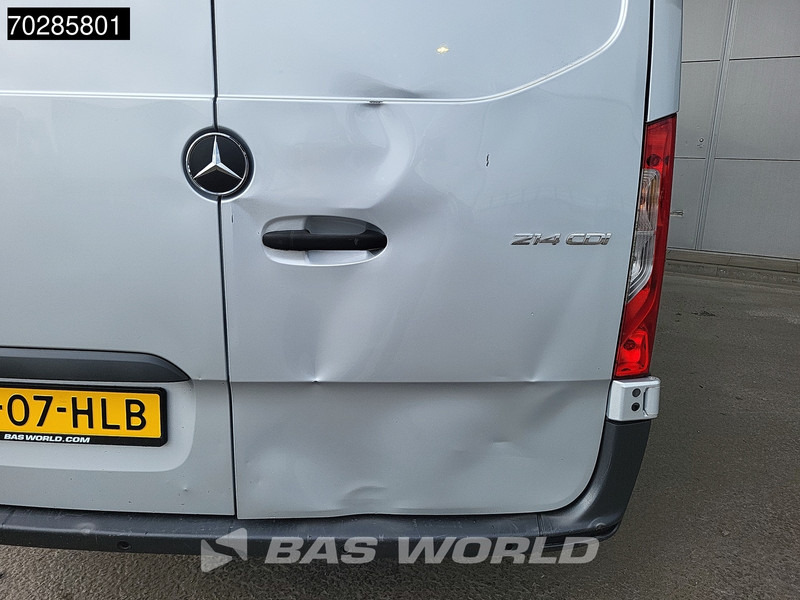 Small van Mercedes-Benz Sprinter 214 CDI Automaat L2H2 Airco Cruise Camera Parkeersensoren MBUX Euro6 L2 12m3 Airco Cruise control: picture 16