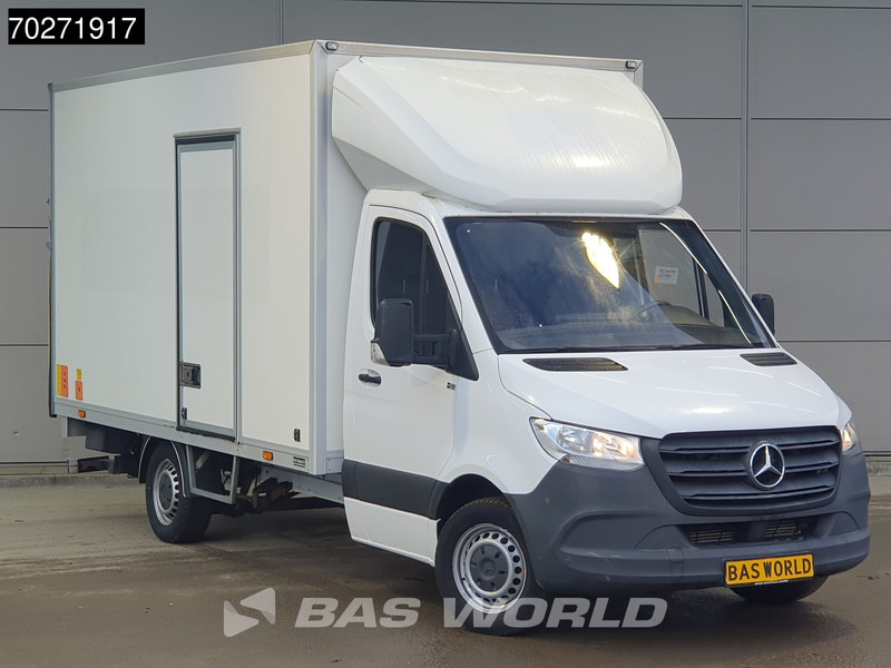 Mercedes-Benz Sprinter 314 CDI Automaat Laadklep Zijdeur Bakwagen Camera Airco Cruise Meubelbak Koffer 19m3 Airco Cruise control - Closed box van: picture 5 Mercedes-Benz Sprinter 314 CDI Automaat Laadklep Zijdeur Bakwagen Camera Airco Cruise Meubelbak Koffer 19m3 Airco Cruise control - Closed box van: picture 5