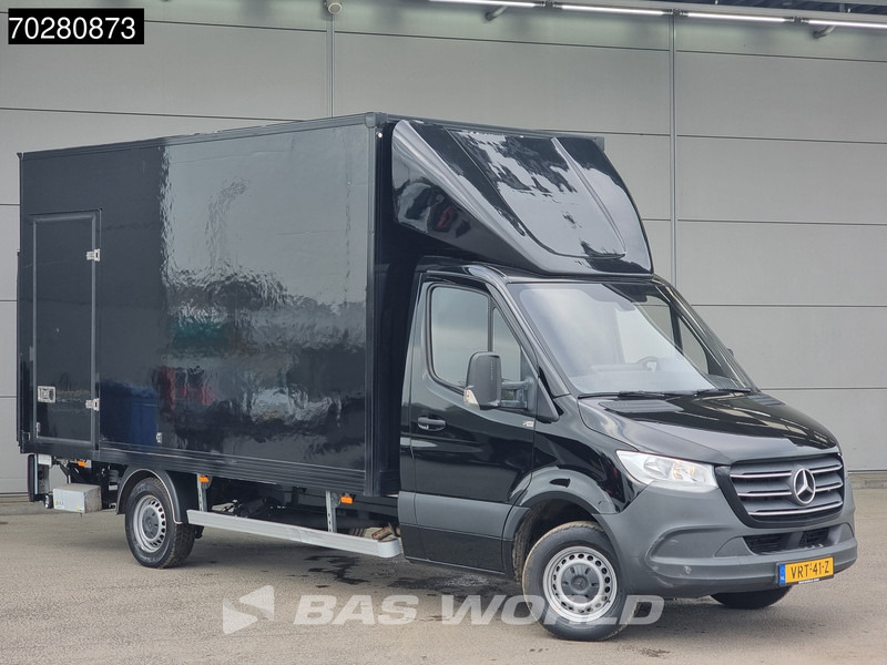Mercedes-Benz Sprinter 314 CDI Laadklep Automaat Zijdeur Bakwagen Airco Cruise Carplay MBUX Meubelbak Koffer 21m3 Airco Cruise control - Closed box van: picture 5 Mercedes-Benz Sprinter 314 CDI Laadklep Automaat Zijdeur Bakwagen Airco Cruise Carplay MBUX Meubelbak Koffer 21m3 Airco Cruise control - Closed box van: picture 5