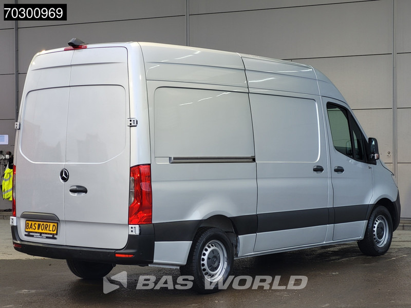 Mercedes-Benz Sprinter 315 CDI Automaat L2H2 150PK Airco Camera Parkeersensoren MBUX CarPlay Euro6 L2 Airco - Small van: picture 5 Mercedes-Benz Sprinter 315 CDI Automaat L2H2 150PK Airco Camera Parkeersensoren MBUX CarPlay Euro6 L2 Airco - Small van: picture 5