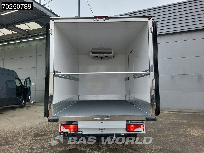 Mercedes-Benz Sprinter 315 CDI Koelwagen 2025model Thermo King V-300max 230V stekker Bakwagen Koel Kühlwagen 13m3 Airco Cruise control - Refrigerated delivery van: picture 3 Mercedes-Benz Sprinter 315 CDI Koelwagen 2025model Thermo King V-300max 230V stekker Bakwagen Koel Kühlwagen 13m3 Airco Cruise control - Refrigerated delivery van: picture 3