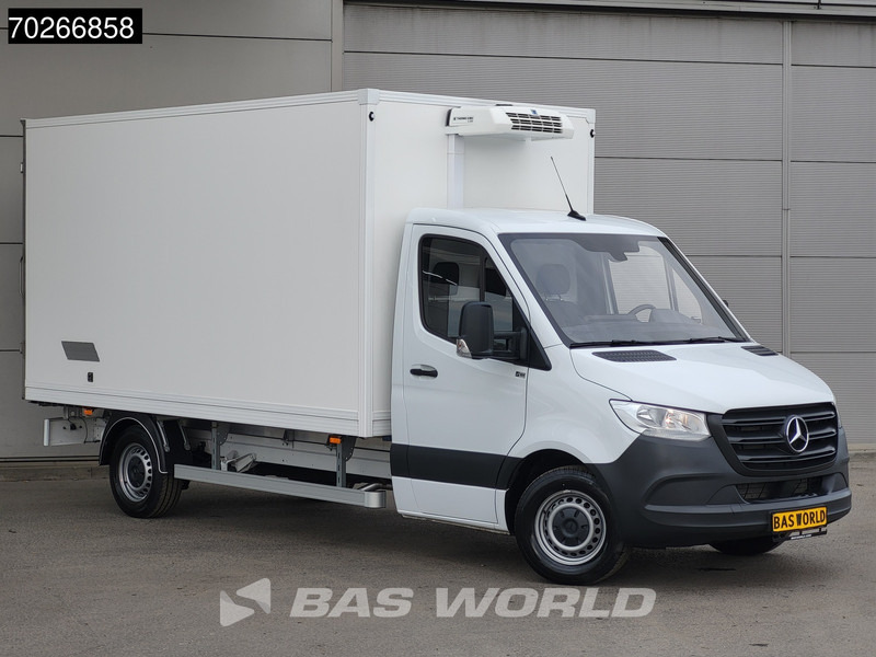 Mercedes-Benz Sprinter 315 CDI Koelwagen Achterdeuren Thermo King C-250 Airco MBUX Koel Koeler Kühl Kühler Kühlwagen Kühlkoffer 17m3 Airco - Refrigerated delivery van: picture 5 Mercedes-Benz Sprinter 315 CDI Koelwagen Achterdeuren Thermo King C-250 Airco MBUX Koel Koeler Kühl Kühler Kühlwagen Kühlkoffer 17m3 Airco - Refrigerated delivery van: picture 5