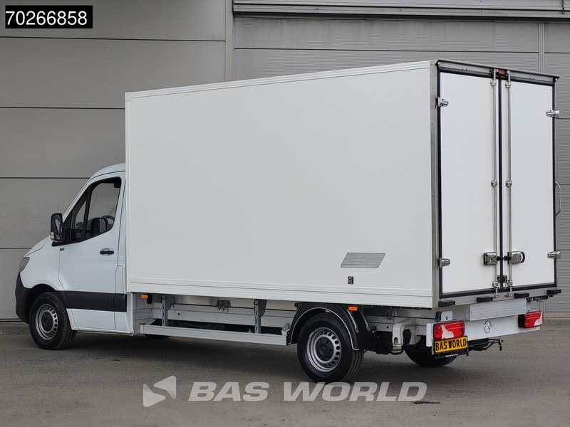 Mercedes-Benz Sprinter 315 CDI Koelwagen Achterdeuren Thermo King C-250 Airco MBUX Koel Koeler Kühl Kühler Kühlwagen Kühlkoffer 17m3 Airco - Refrigerated delivery van: picture 2 Mercedes-Benz Sprinter 315 CDI Koelwagen Achterdeuren Thermo King C-250 Airco MBUX Koel Koeler Kühl Kühler Kühlwagen Kühlkoffer 17m3 Airco - Refrigerated delivery van: picture 2