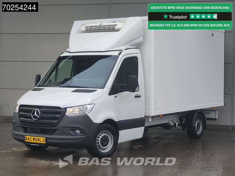 Mercedes-Benz Sprinter 315 CDI Koelwagen Thermo King V-300max 230V stekker Bakwagen Koel Kühlwagen 16m3 Airco Cruise control - Refrigerated delivery van: picture 1 Mercedes-Benz Sprinter 315 CDI Koelwagen Thermo King V-300max 230V stekker Bakwagen Koel Kühlwagen 16m3 Airco Cruise control - Refrigerated delivery van: picture 1