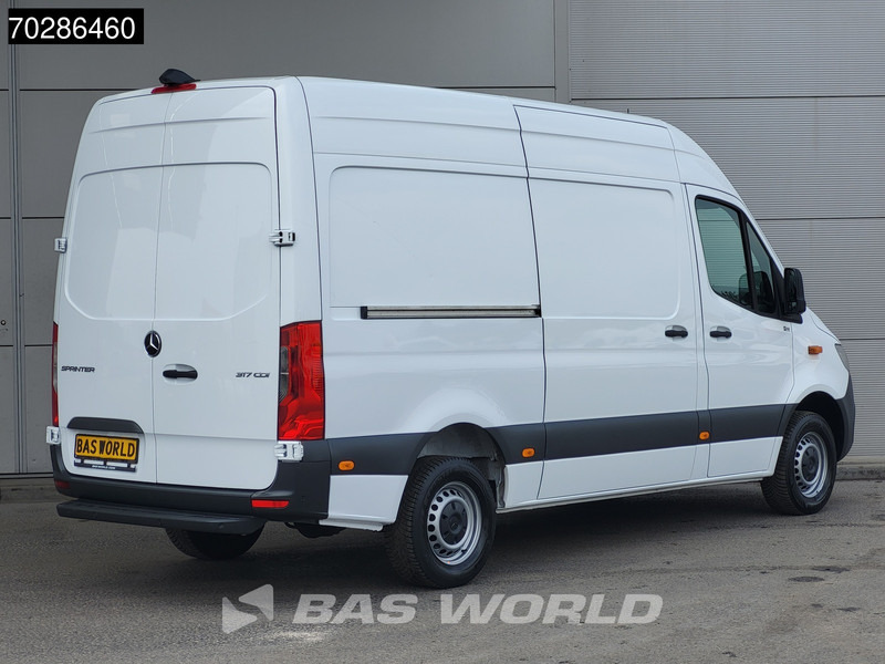 Mercedes-Benz Sprinter 317 CDI Automaat L2H2 Navi Airco Cruise Camera Parkeersensoren MBUX Euro6 L2 12m3 Airco Cruise control - Panel van: picture 5 Mercedes-Benz Sprinter 317 CDI Automaat L2H2 Navi Airco Cruise Camera Parkeersensoren MBUX Euro6 L2 12m3 Airco Cruise control - Panel van: picture 5
