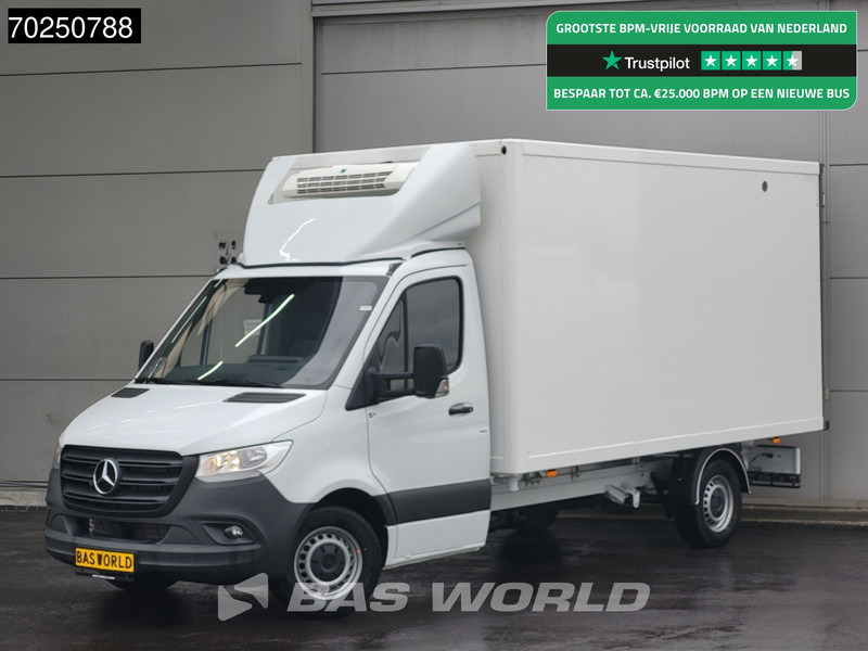 Mercedes-Benz Sprinter 317 CDI Koelwagen Automaat Zijdeur 2025-Model Thermo King V-300max 230v-Stekker 170PK Airco Cruise MBUX CarPlay Euro6 Koel Koele - Refrigerated delivery van: picture 1 Mercedes-Benz Sprinter 317 CDI Koelwagen Automaat Zijdeur 2025-Model Thermo King V-300max 230v-Stekker 170PK Airco Cruise MBUX CarPlay Euro6 Koel Koele - Refrigerated delivery van: picture 1