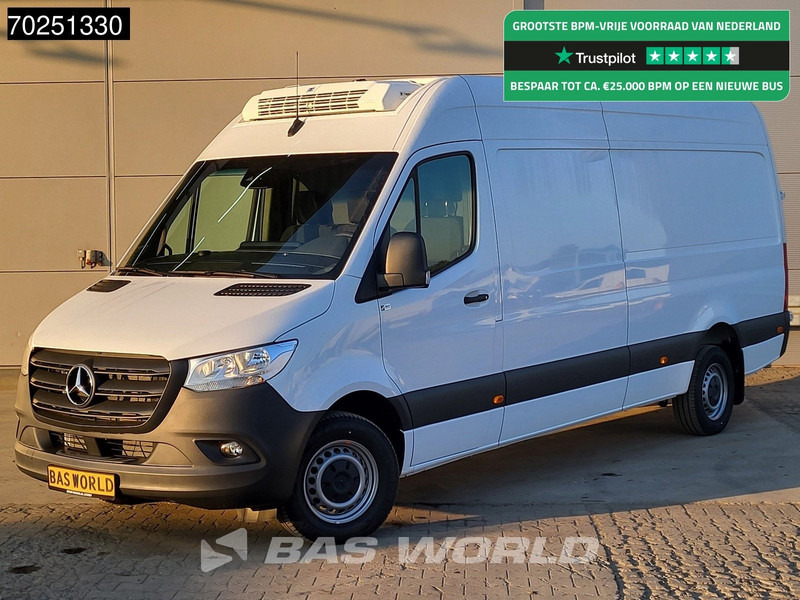 Mercedes-Benz Sprinter 317 CDI L3H2 Koelwagen Thermo King V-200 MAX 230V Stekker Trekhaak Airco Cruise Camera Navi Koeler Koel Kühlwagen 12m3 Airco Tre - Refrigerated delivery van: picture 1 Mercedes-Benz Sprinter 317 CDI L3H2 Koelwagen Thermo King V-200 MAX 230V Stekker Trekhaak Airco Cruise Camera Navi Koeler Koel Kühlwagen 12m3 Airco Tre - Refrigerated delivery van: picture 1