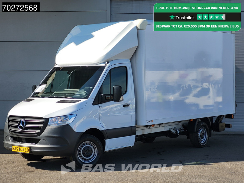 Mercedes-Benz Sprinter 317 CDI Laadklep Automaat Bakwagen 170PK Camera Airco Euro6 Meubelbak Koffer 20m3 Airco - Closed box van: picture 1 Mercedes-Benz Sprinter 317 CDI Laadklep Automaat Bakwagen 170PK Camera Airco Euro6 Meubelbak Koffer 20m3 Airco - Closed box van: picture 1