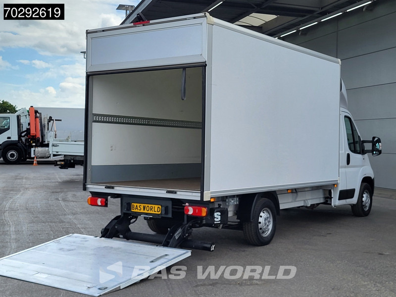 Opel Movano 140PK Laadklep Bakwagen Airco Cruise Camera Euro6 Meubelbak Koffer 18m3 Airco Cruise control - Closed box van: picture 3 Opel Movano 140PK Laadklep Bakwagen Airco Cruise Camera Euro6 Meubelbak Koffer 18m3 Airco Cruise control - Closed box van: picture 3