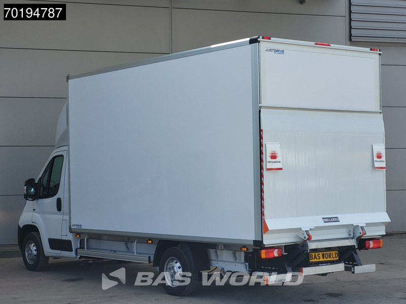 Peugeot Boxer 165PK Bakwagen Laadklep Zijdeur Lat om lat Airco Bluetooth Radio Meubelbak Koffer Gesloten laadbak 21m3 Airco Cruise control - Closed box van: picture 2 Peugeot Boxer 165PK Bakwagen Laadklep Zijdeur Lat om lat Airco Bluetooth Radio Meubelbak Koffer Gesloten laadbak 21m3 Airco Cruise control - Closed box van: picture 2