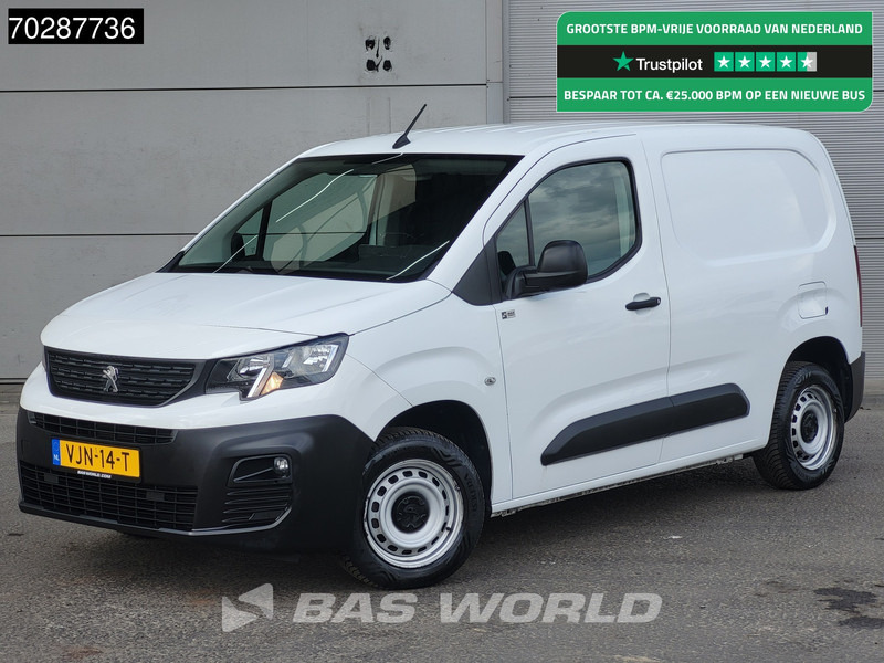 Peugeot Partner 102PK L1H1 Navi Airco Cruise Parkeersensoren Euro6 L1 3m3 Airco Cruise control - Small van: picture 1 Peugeot Partner 102PK L1H1 Navi Airco Cruise Parkeersensoren Euro6 L1 3m3 Airco Cruise control - Small van: picture 1