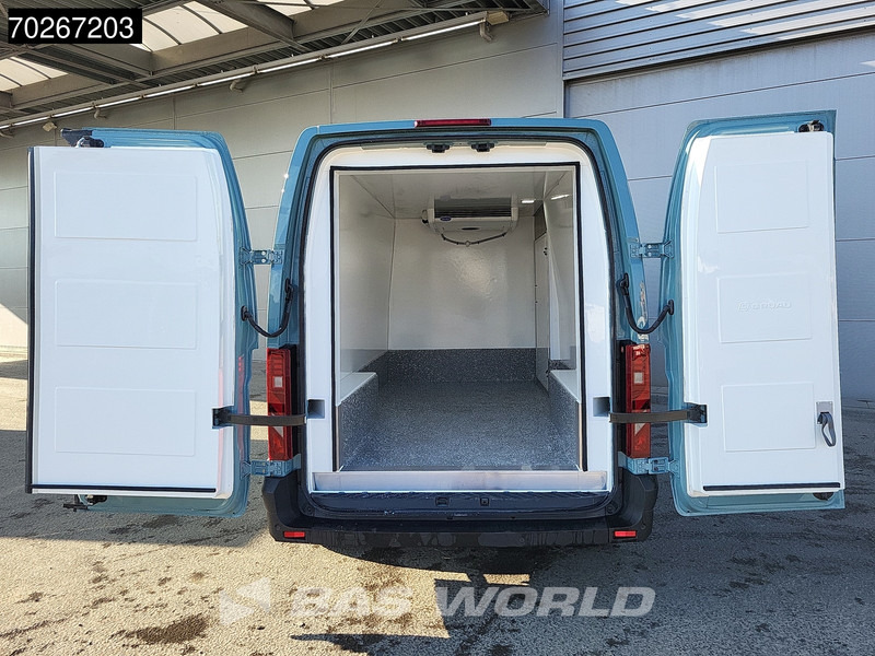 Renault Master 170pk Koelwagen Vriezer -18 Carrier Xarios 200 230V stekker LED Camera Parkeersensoren Airco Cruise Vries Koeler Kühlwagen Kühler Frig - Refrigerated delivery van: picture 3 Renault Master 170pk Koelwagen Vriezer -18 Carrier Xarios 200 230V stekker LED Camera Parkeersensoren Airco Cruise Vries Koeler Kühlwagen Kühler Frig - Refrigerated delivery van: picture 3