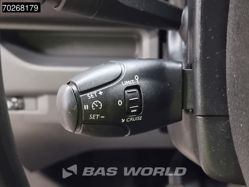 Small van Toyota ProAce 120PK L3H1 Dubbel Cabine Airco Cruise Parkeersensoren Trekhaak Doka Mixto 5m3 Airco Dubbel cabine Trekhaak Cruise control: picture 15