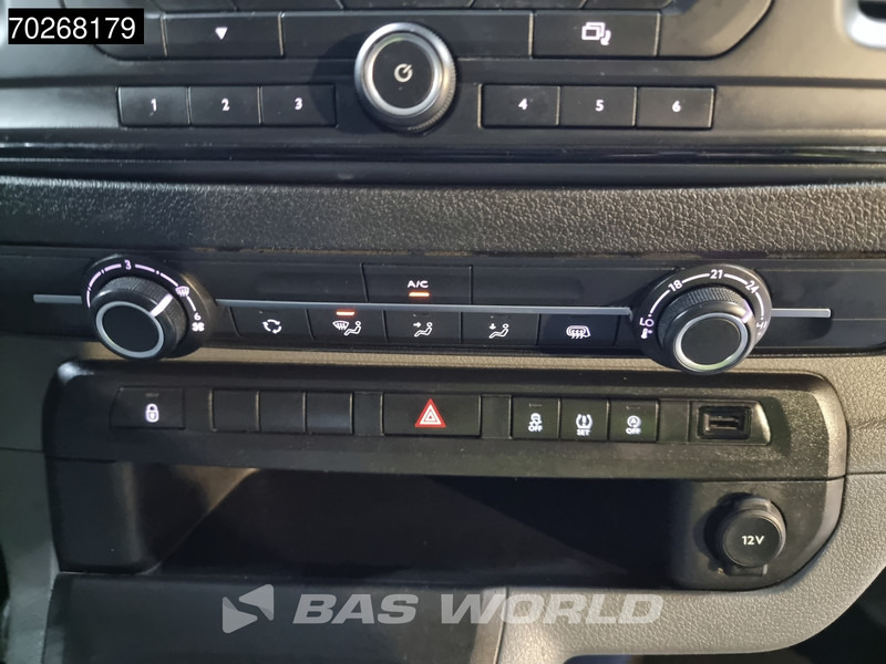 Small van Toyota ProAce 120PK L3H1 Dubbel Cabine Airco Cruise Parkeersensoren Trekhaak Doka Mixto 5m3 Airco Dubbel cabine Trekhaak Cruise control: picture 9