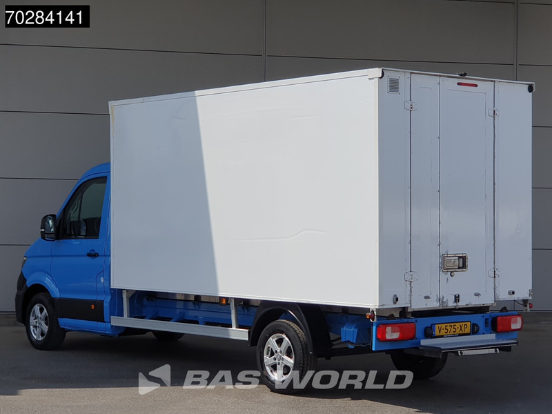 Volkswagen Crafter 102pk Bakwagen Airco Euro6 Meubelbak Koffer 17m3 Airco - Closed box van: picture 2 Volkswagen Crafter 102pk Bakwagen Airco Euro6 Meubelbak Koffer 17m3 Airco - Closed box van: picture 2