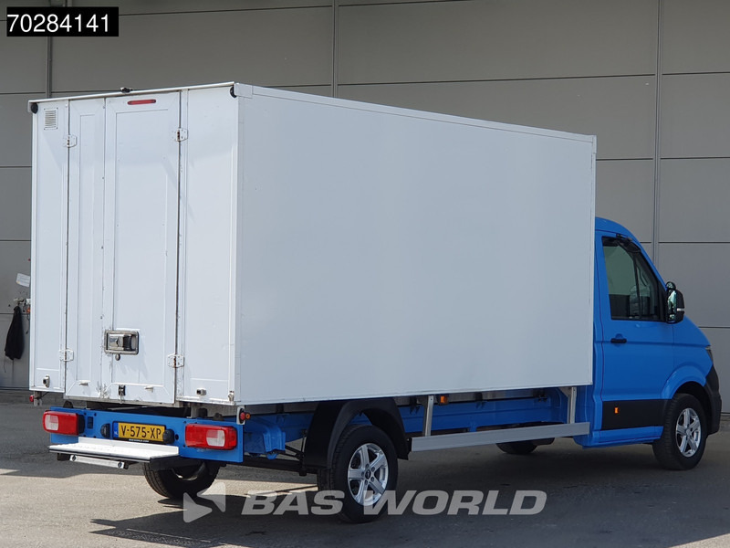 Volkswagen Crafter 102pk Bakwagen Airco Euro6 Meubelbak Koffer 17m3 Airco - Closed box van: picture 3 Volkswagen Crafter 102pk Bakwagen Airco Euro6 Meubelbak Koffer 17m3 Airco - Closed box van: picture 3