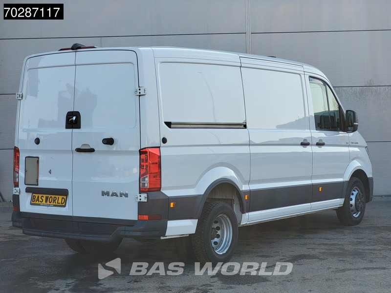 Volkswagen Crafter 177pk Automaat L3H2 180PK Dubbellucht 3t Trekgewicht Navi Camera Parkeersensoren Airco Cruise L2H1 Airco Cruise control - Panel van: picture 5 Volkswagen Crafter 177pk Automaat L3H2 180PK Dubbellucht 3t Trekgewicht Navi Camera Parkeersensoren Airco Cruise L2H1 Airco Cruise control - Panel van: picture 5