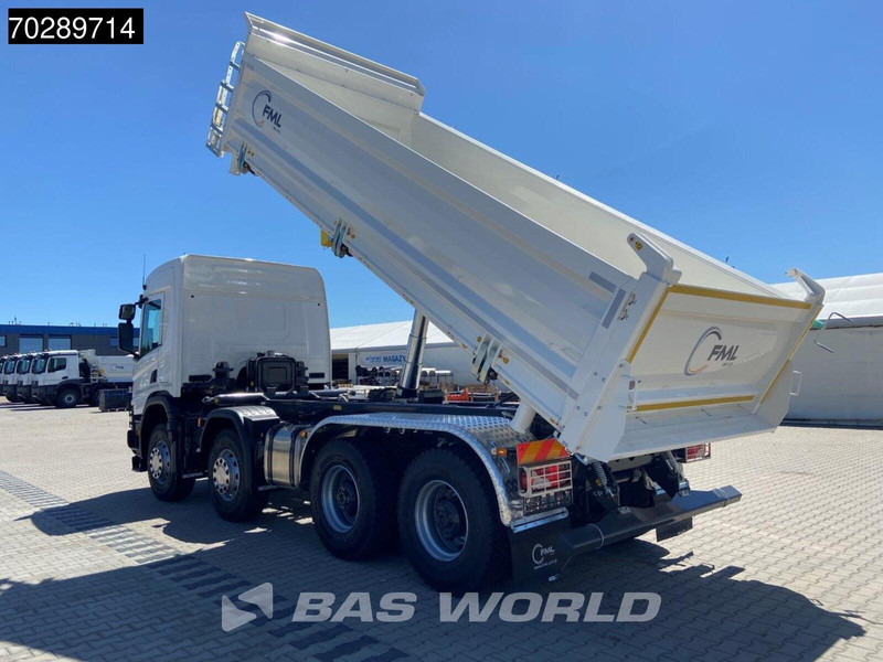 Scania P420 8X4 NEW! 13,5m3 3-way tipper Hardox450 Steel Steelsuspension Euro 6 - Tipper: picture 2 Scania P420 8X4 NEW! 13,5m3 3-way tipper Hardox450 Steel Steelsuspension Euro 6 - Tipper: picture 2