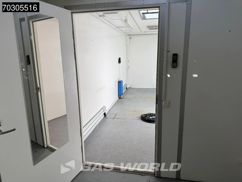 Volvo FL 250 4X2 14tonner Automatic Exhibition truck EURO 6 - Box truck: picture 5 Volvo FL 250 4X2 14tonner Automatic Exhibition truck EURO 6 - Box truck: picture 5